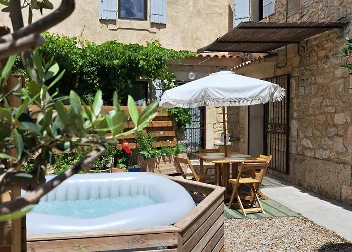 Un Air De Vignes, Jacuzzi, Centre Du Village