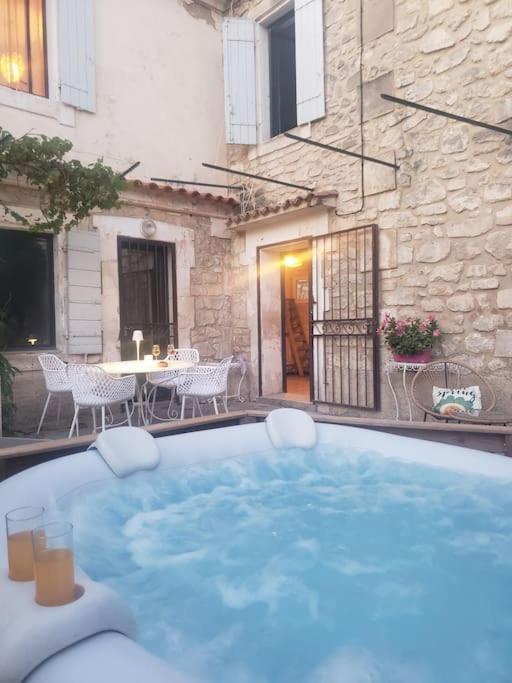 Un Air De Vignes, Jacuzzi, Centre Du Village Holiday home Maussane-les-Alpilles