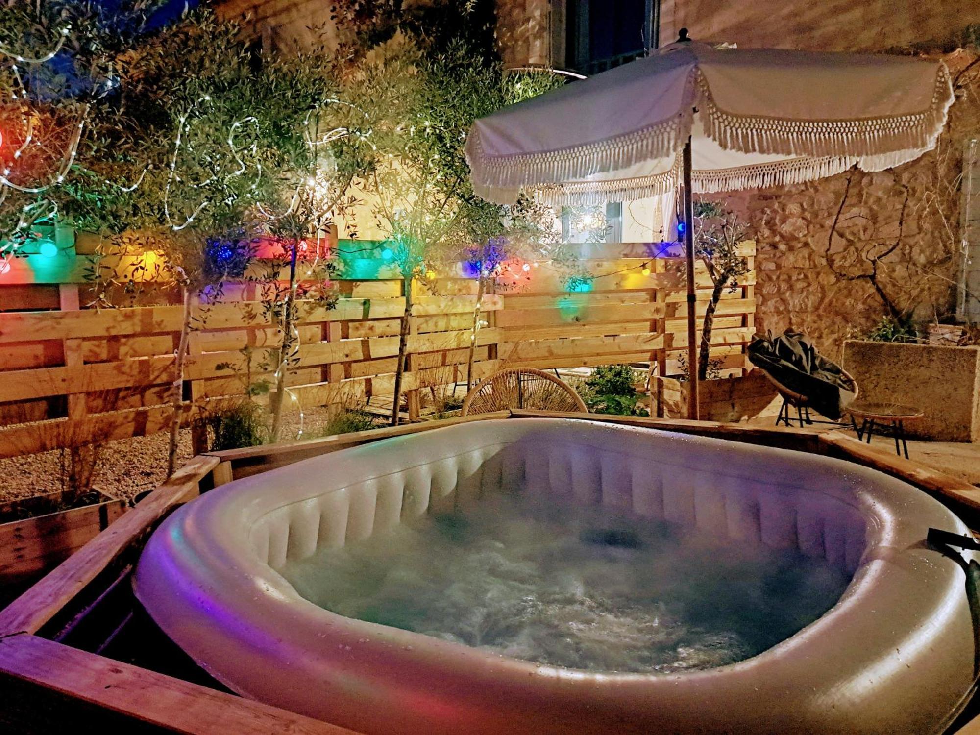 Un Air De Vignes, Jacuzzi, Centre Du Village